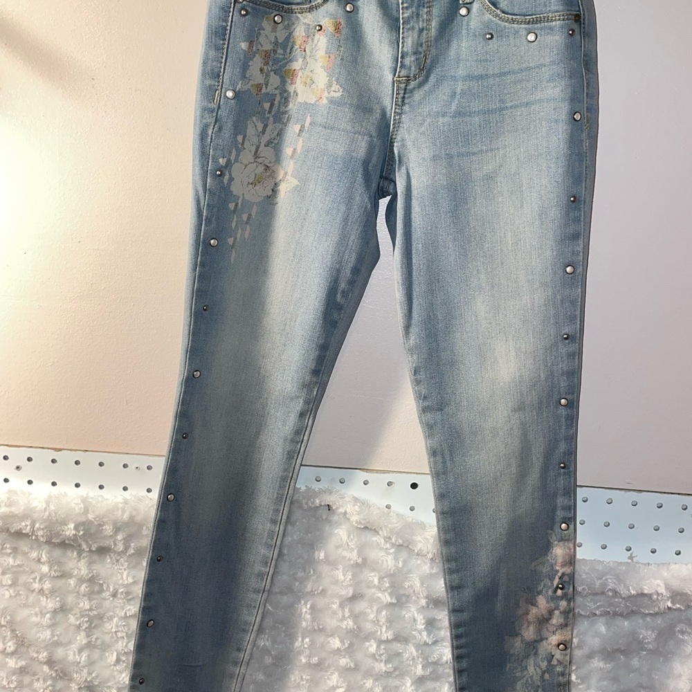 VINTAGE Jessica Simpson Size 2 Kiss Me Super Skinny Jean Distressed Denim Floral - Picture 6 of 14